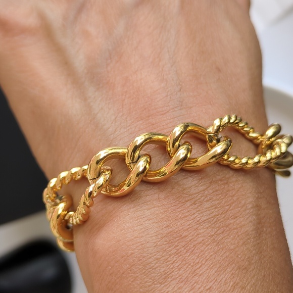 Monet Gold Plated Bracelet - Picture 6 of 6